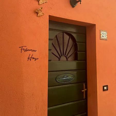 Fisherman House * Льерна
